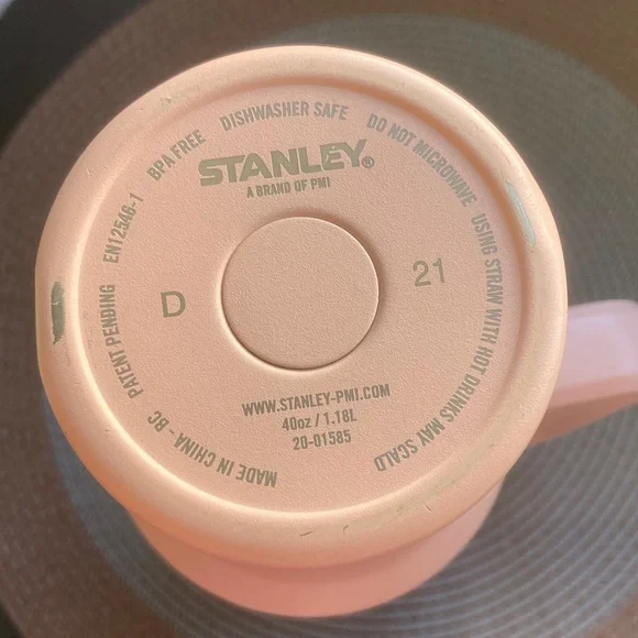 Stanley Blush Pink Travel Mug - Picture 3 of 3